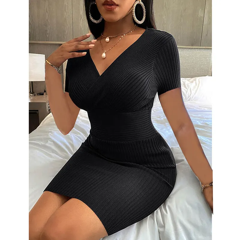 Fashion Black Spring New Style European and American style sexy short sleeves V-neck Plus Size Women Dress