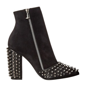 Bottes courtes à talons épais en daim souple pour femme, avec logo personnalisé, rivets et clous, coupe large taille 46, pour grandes pointures - Product Image 5