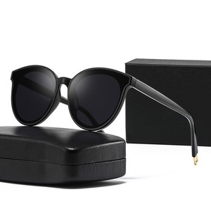 Gm Gafas de sol para mujer, montura de PC, protección polarizada Uv400, tipo 3 lentes, estilo unisex, negro con detalles en gris C1 - Product Image 4