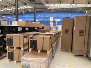 6ES7541-1AB00-0AB0 SIMATIC PLC S7-1500 Módulo de Comunicación del Controlador Dedicado AI8 Entrada Analógica Rs485 Programación de PLC - Product Image 6