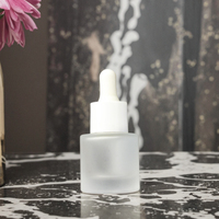 Surface d'impression d'écran mate nouvelle bouteille compte-gouttes de cylindre en verre d'épaule plate épaisse de 15ml pour l'essence de soins de la peau vide-quantité minimale de commande 100pcs