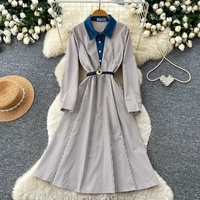 Robe midi élégante pour femmes, à rayures, patchwork, col en denim, manches longues, avec ceinture à la taille, pour un usage quotidien décontracté