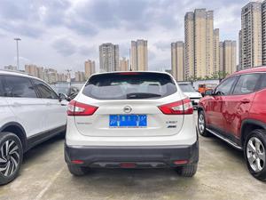 นิสสัน แคชไค ปี 2016 เครื่องยนต์ 2.0 ลิตร เกียร์ CVT รุ่น Elite รถ SUV มือสอง - รถยนต์ 5 ที่นั่ง เบนซิน พร้อมระบบ ABS/ESP และท้ายรถขนาด 486 ลิตร - Product Image 4