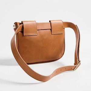 กระเป๋าคาดเอวหนังวีแกนแบบพกพาสำหรับผู้หญิง ปิดด้วยซิป แฟชั่นลำลอง สะพายข้าง กันน้ำ เหมาะสำหรับการเดินทาง - Product Image 4