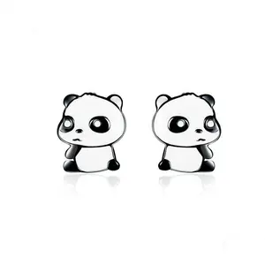 Yeni varış 925 ayar gümüş bebek siyah beyaz emaye sevimli Panda saplama küpe kızlar için
