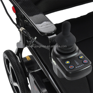 รถเข็นวีลแชร์คาร์บอนไฟเบอร์คุณภาพสูง พร้อมมอเตอร์ไร้แปรงถ่าน รุ่น BQ3901 ที่นั่งพับได้ ปรับระดับได้ โครงเหล็กและอะลูมิเนียม - Product Image 5