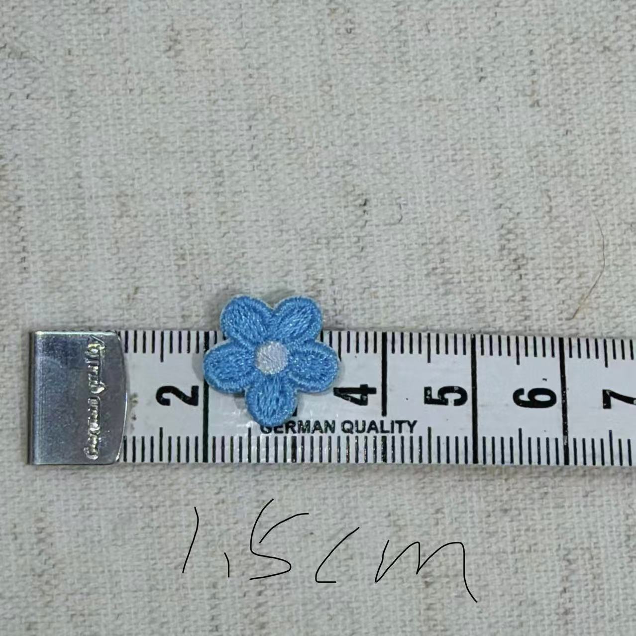 Petite fleur bleue