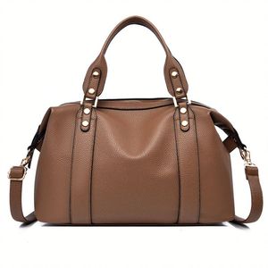 New Style Hot Girl Pu Leather Square Motorcycle Style Handbag Cross Body <b>Bag</b> With Metal Chain And Rivet Decoration - Product Image 5