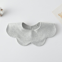 Bavoir pour bébé de style coréen en pur coton, couleur unie, réversible, anti-régurgitation, absorption d'eau, serviette épaissie, design pétale