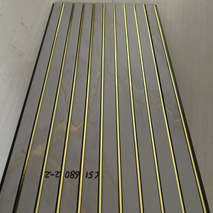 Panneau de <span class=keywords><strong>plafond</strong></span> en PVC <span class=keywords><strong>Plafond</strong></span> ignifuge et imperméable <span class=keywords><strong>au</strong></span> design moderne - Product Image 3