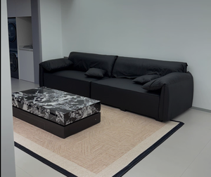 Set Divano in Pelle Orecchio d'Elefante, Design Moderno Minimalista Nero con Motivo Italiano in Piume per Salotto - Product Image 5