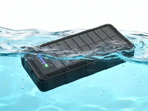 Batterie externe étanche IP67 durable 30000mAh, avec lampe torche LED intégrée, alimentation solaire 22.5W, double ports de sortie USB-A+C SP6730 - Product Image 4