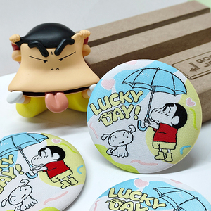 Broche brodée personnalisée avec logo, style moderne, animation et dessin animé, pour sac fourre-tout, vente en gros - Product Image 4