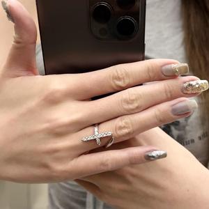 Bague en argent pur S925 avec croix entièrement sertie de diamants, style minimaliste personnalisé, tendance et élégante, bague en forme de chiffre, bague alimentaire - Product Image 3