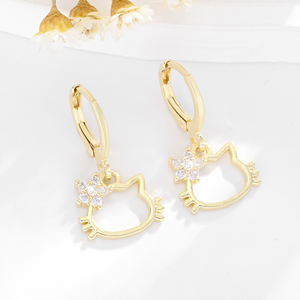2025 alta calidad gatito fino moda 14K cobre chapado en oro con incrustaciones de circón uso diario pendientes de latón joyería de mujer - Product Image 1