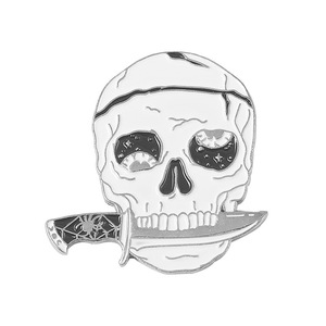 Broche de regalo de joyería Punk gótica teléfono Rosa fantasma <span class=keywords><strong>palomitas</strong></span> de maíz daga con hoz flor lápida negro niquelado insignia de Metal pines - Product Image 6