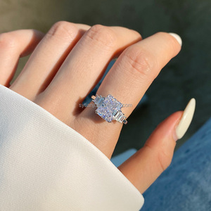 Bán buôn Nhẫn cưới đính hôn kim cương <span class=keywords><strong>Cubic</strong></span> đồ trang sức thời trang cho phụ nữ có thể điều chỉnh 925 sterling Silver Rings cổ điển hình học - Product Image 3