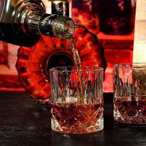 Maxfree – Ensemble de verres à whisky haut de gamme avec bouchon à glaçons et disque de lavage, présenté dans une boîte de rangement en bois – Idéal pour le bar - Product Image 4