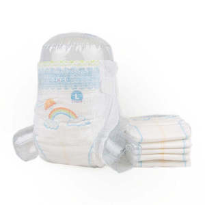 Vente en gros d'usine de couches pour bébés et de serviettes hygiéniques en tissu non tissé de qualité pour les grossistes de couches pour bébés à Dubaï - Product Image 1