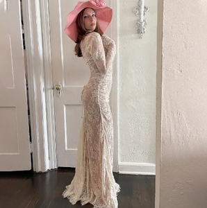 Dropshipping de vêtements pour femmes de la mode américaine, style <span class=keywords><strong>mature</strong></span>, dentelle sexy, tempérament, ceinture, manches longues, bretelles, robe élégante - Product Image 4