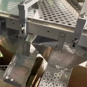 Вспененная машина для изготовления колпачков бутылок - Product Image 4