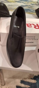 Mocassins en cuir pour hommes, bout rond, couleur unie, chaussures habillées de bureau, toutes saisons, semelle intermédiaire en PU, semelle extérieure en caoutchouc - Product Image 3