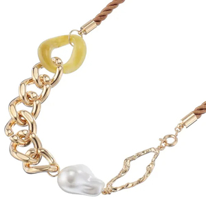 Collar con colgante de aleación de piedras de perlas multicolores hecho a mano con diseño minimalista, collar tejido retro personalizado - Product Image 2