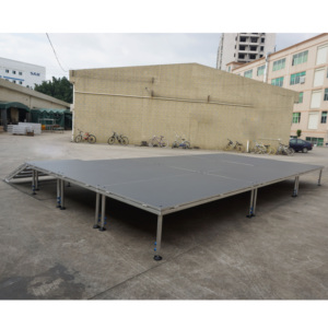 Scène modulaire en aluminium de petite taille à hauteur réglable avec pieds d'événement portables, montage facile et utilisation en extérieur - Product Image 5