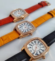 Montre-bracelet à quartz carrée SPARKTIME en or rose, style professionnel et élégant, avec bracelet en cuir, couronne sertie de diamants, lunette en saphir, étanche