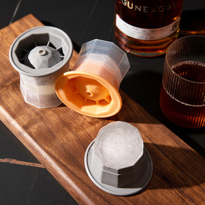 Molde de hielo de silicona grande con forma hexagonal y tapa, reutilizable para hacer cócteles en fiestas, uso doméstico, 9010, origen Taizhou - Product Image 3