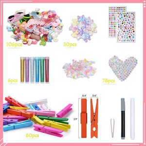 80 épingles <span class=keywords><strong>en</strong></span> <span class=keywords><strong>bois</strong></span> pour vêtements avec multiples breloques, kits d'accessoires DIY, clips décoratifs pour sacs à dos, pour pom-pom girls - Product Image 2