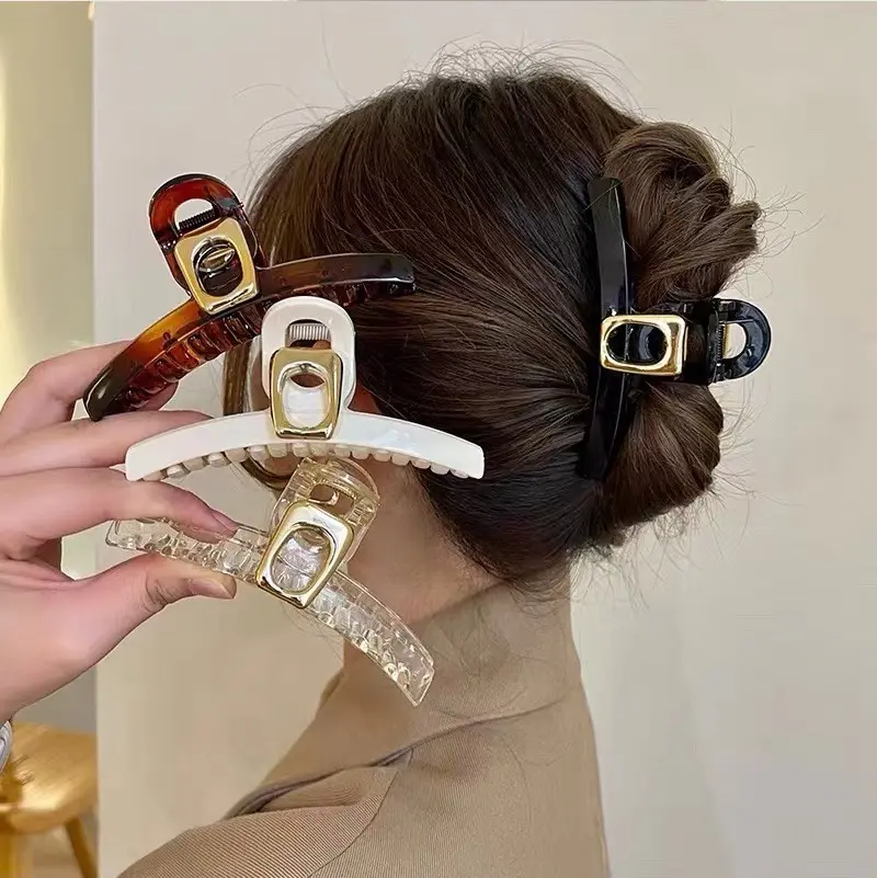 New Women retro hair accessories plastic claw hair clip elegant metal pendant shark clip grasp hair claw Jaw