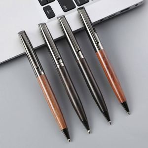 Ensemble cadeau de bureau en bois de rose avec logo personnalisé de luxe, stylo en bois promotionnel personnalisé - Product Image 1