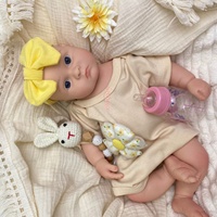 Poupée Reborn en Silicone de 18 Pouces à l'Aspect Réaliste, Visage de Nouveau-né Adorable, Coutures Discrètes, Yeux Ouverts, Poupée Reborn pour la Thérapie