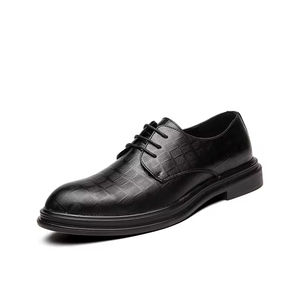 Chaussures Oxford pour homme en cuir véritable, style italien haut de gamme, faites à la main, pour mariage, à enfiler, broderie légère camouflage, collection automne - Product Image 1
