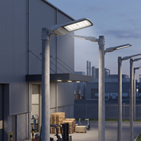 Lampadaire LED intelligent en aluminium IP66 170lm/w 50W 100W 150W 200W pour usage extérieur sur route et dans le jardin
