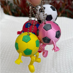 พวงกุญแจรูปลูกฟุตบอลพิมพ์ 3 มิติ MSYO ข้อต่อขยับได้ ของเล่นรูปนักฟุต<span class=keywords><strong>บอล</strong></span> ตกแต่งกระเป๋า สำหรับแฟนกีฬา ฟุตบอล<span class=keywords><strong>โลก</strong></span> - Product Image 2