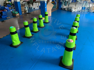 Modello di coni stradali gonfiabili di grado commerciale con sistema di gioco interattivo - Product Image 3