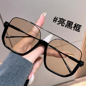 Gafas de sol cuadradas retro 6618 de gran tamaño para mujer, montura naranja, protección UV400, montura de plástico y metal, lentes de PC - Product Image 2