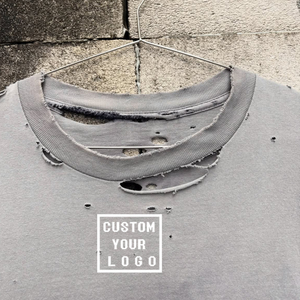 T-Shirt Unisex con Logo Personalizzato, Stile Vintage Lavato, Grigio Strappato, 100% Cotone, Streetwear - Product Image 3