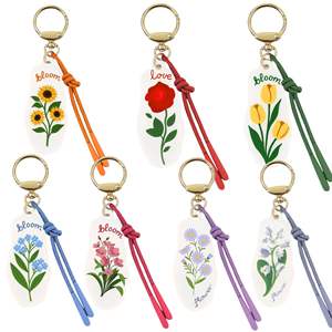 Porte-clés en acrylique à imprimé floral mignon en gros, cordon à pompon coloré, logo personnalisé, cadeau souvenir, breloques pour femmes - Product Image 1