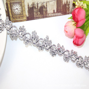 2,5 cm umwelt freundliches DIY-Tuch Erkoumi Gold Silber Bestickte Pailletten Spitzen besatz Geometrisches Muster für Mode Sexy Kleidungs stücke - Product Image 6