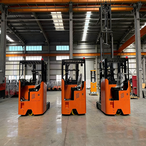 מלגזה חשמלית בעלת כושר הרמה של 2 טון, גובה הרמה 13 מטר, עם הרמה הידראולית להעמסה ופריקה בגובה רב, הזזה צידית ומערכת EPS. - Product Image 4