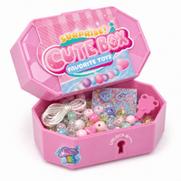 Boîte surprise pour enfants, kit de fabrication de bracelets DIY avec de jolies perles, breloques et clé, jouet créatif pour filles, vente en gros