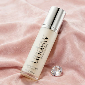 Brume Tonifiante Rafraîchissante aux Peptides, Spray Facial Portable au Thé Vert, Hydrate et Fixe le Maquillage pour Femmes, Utilisation Quotidienne - Product Image 4