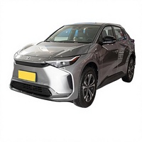 Nouvelle voiture électrique Toyota BZ4X SUV, autonomie NEDC de 500 km, moteur de 150 kW, batterie au lithium de 65 kWh, couple de 200-300 Nm, en stock