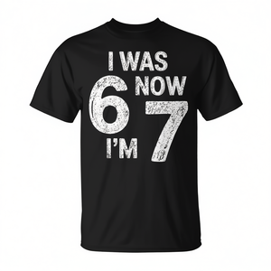 T-shirt vintage pour anniversaire de 7 ans, « J'avais 6 ans, maintenant je suis 7 », design Alpha, noir, taille moyenne - Product Image 2