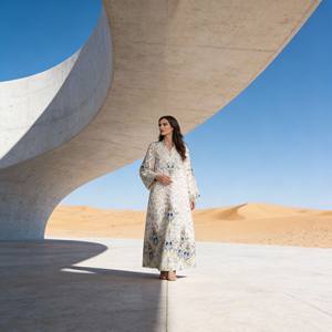 Robe Abaya en Polyester Imprimé Élégante Personnalisée Luxe pour Femmes Musulmanes Vente en Gros OEM - Product Image 2