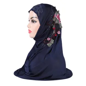 Hot bán appliques Hijabs khăn cho phụ nữ đầu khăn Chất lượng cao mềm ren thoáng khí Muslim hijab khăn choàng cho giá bán buôn