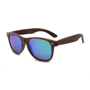 <span class=keywords><strong>Gafas</strong></span> <span class=keywords><strong>de</strong></span> <span class=keywords><strong>sol</strong></span> <span class=keywords><strong>de</strong></span> Material <span class=keywords><strong>de</strong></span> fibra <span class=keywords><strong>de</strong></span> carbono Degradable, lentes <span class=keywords><strong>de</strong></span> <span class=keywords><strong>sol</strong></span> <span class=keywords><strong>de</strong></span> fibra <span class=keywords><strong>de</strong></span> carbono con logotipo personalizado, a la moda, unisex, con montura <span class=keywords><strong>de</strong></span> café - Product Image 3